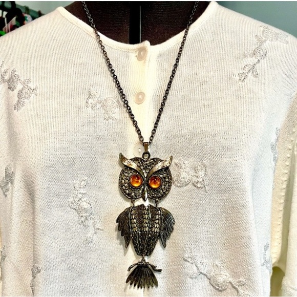 1960s/70s Vintage Owl Pendant Necklace - Picture 7 of 8